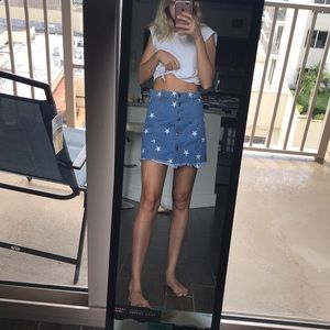 Star pattern denim skirt